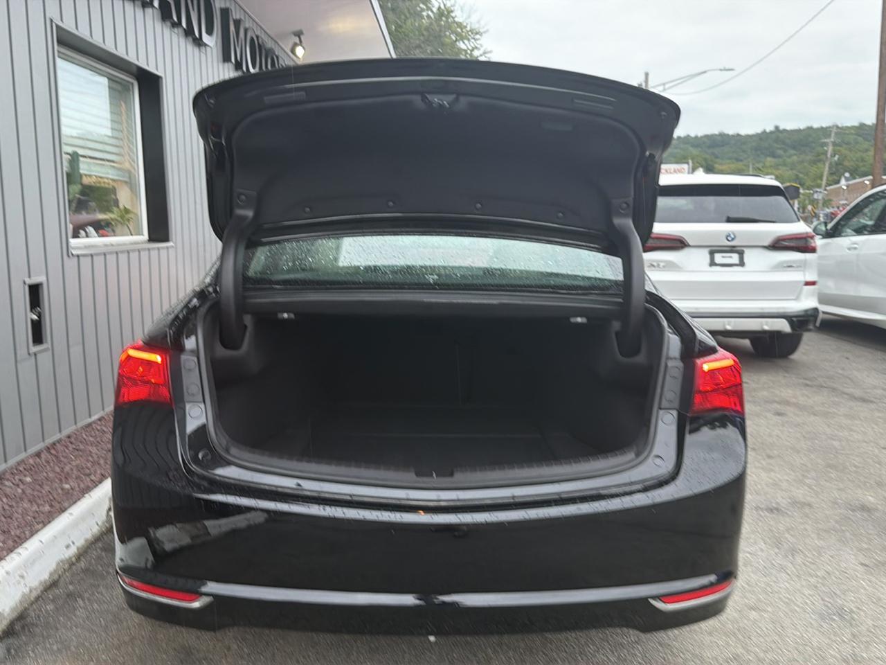 Acura TLX 2.4L FWD w/Technology Pkg 2020
