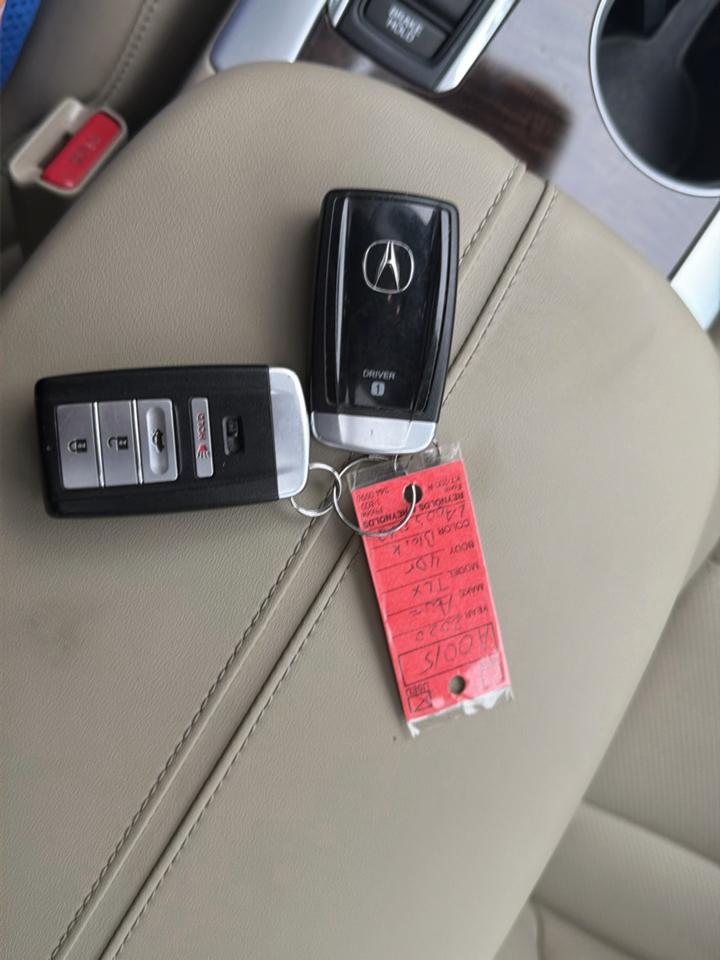 Acura TLX 2.4L FWD w/Technology Pkg 2020