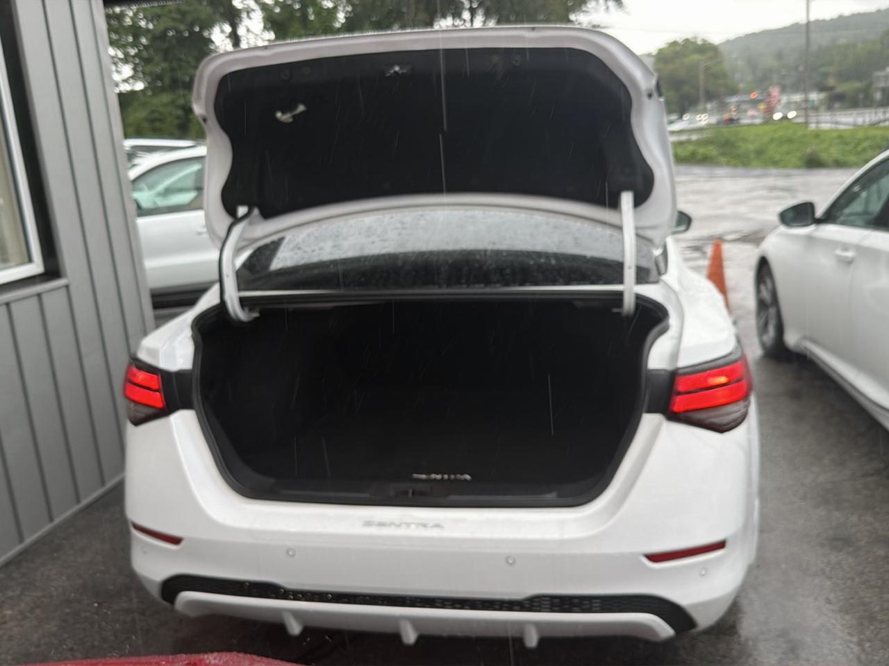 Nissan Sentra SV CVT 2024