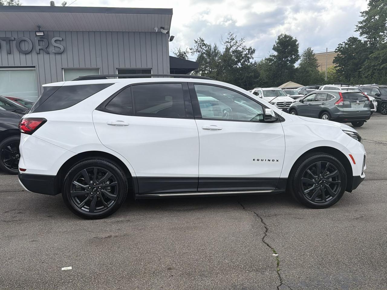 Chevrolet Equinox AWD 4dr RS 2023