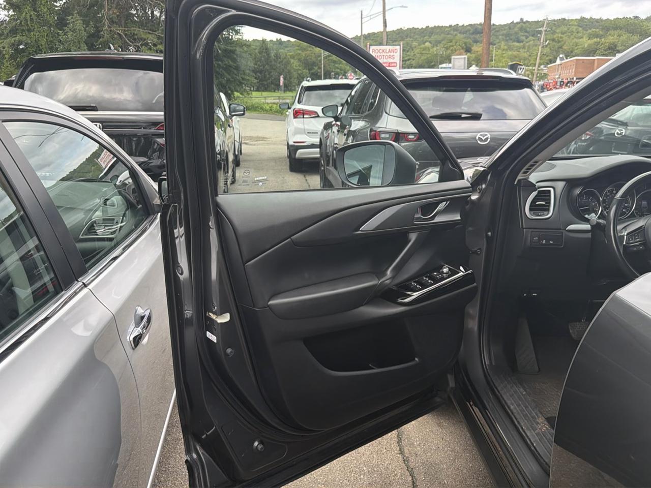 Mazda CX-9 Touring Plus AWD 2023