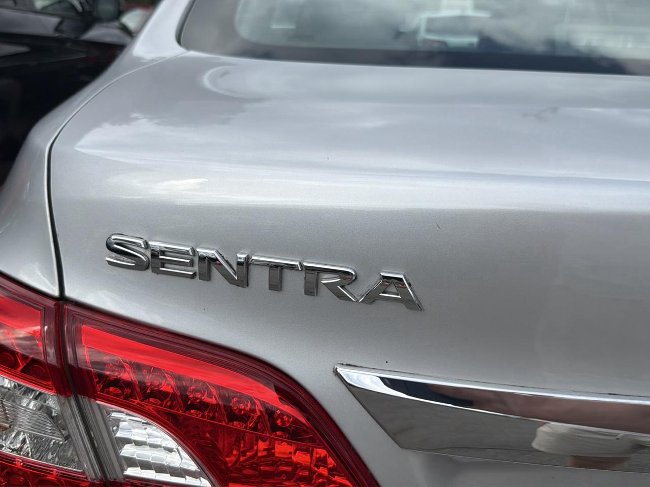 Nissan Sentra 4dr Sdn I4 CVT FE+ S 2015