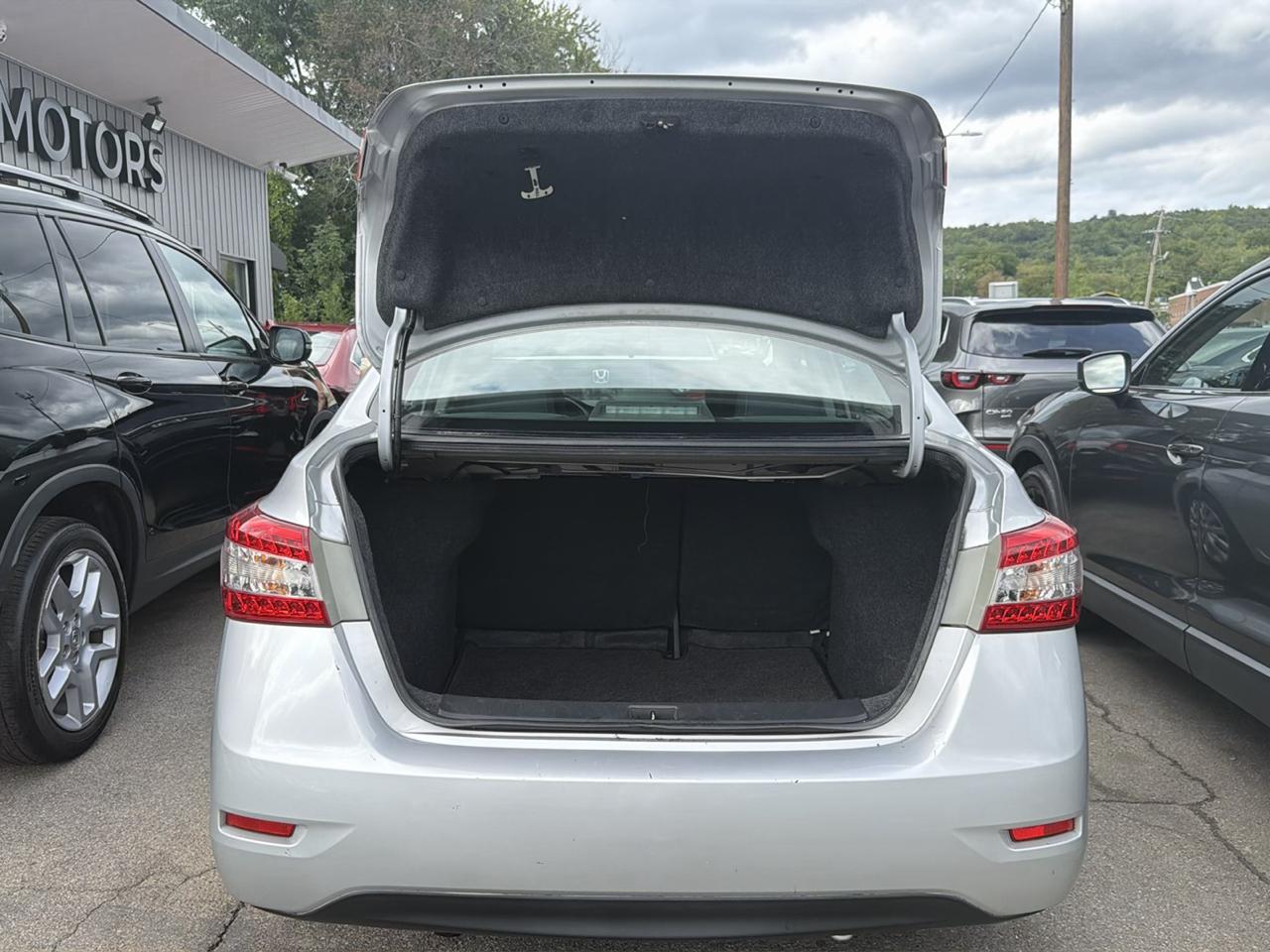 Nissan Sentra 4dr Sdn I4 CVT FE+ S 2015