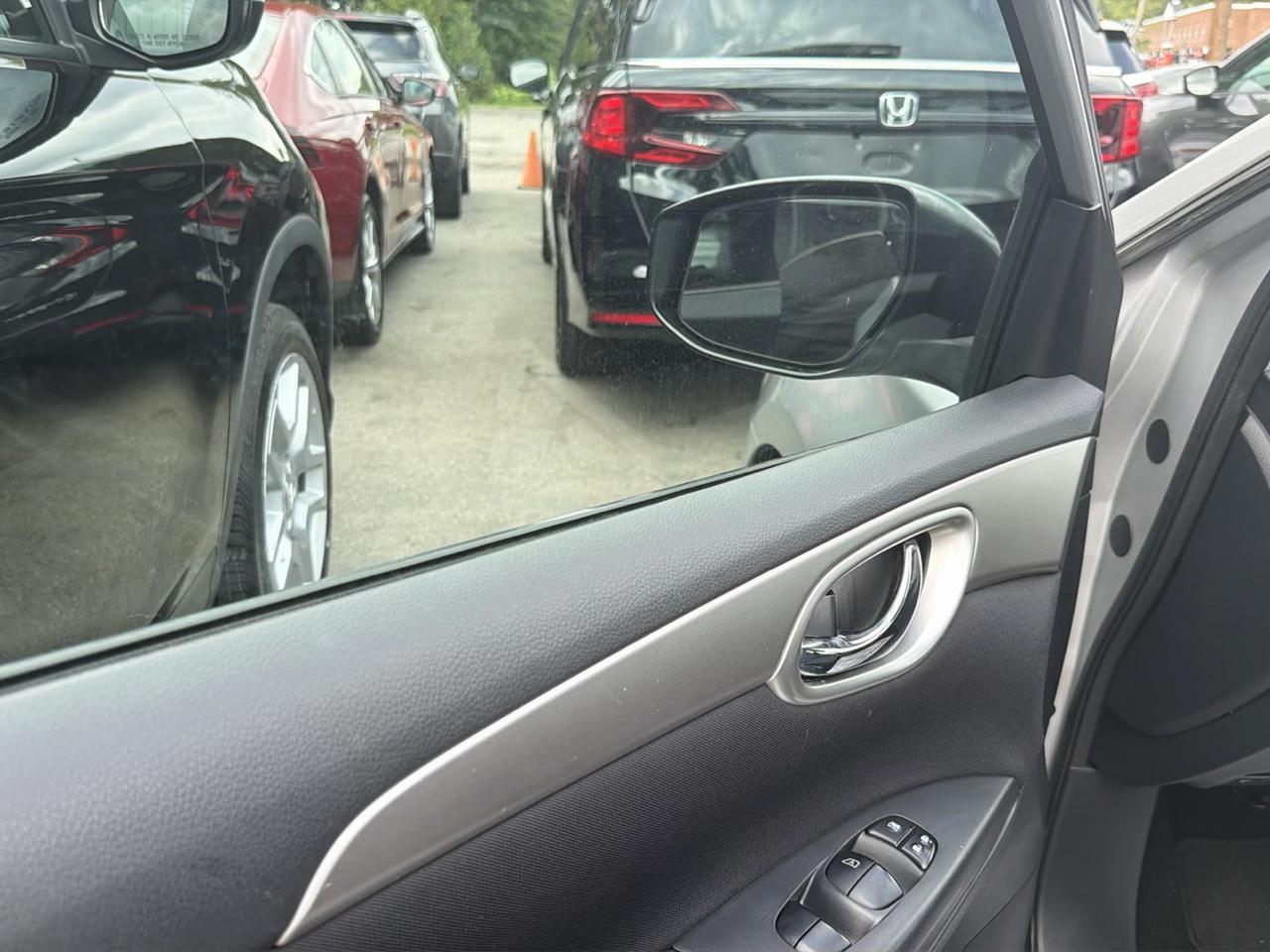 Nissan Sentra 4dr Sdn I4 CVT FE+ S 2015