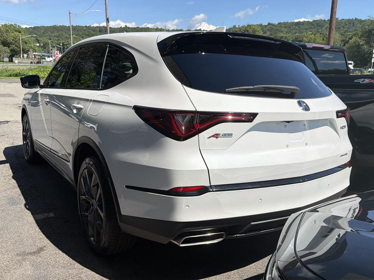 Acura MDX SH-AWD w/A-Spec Package 2024