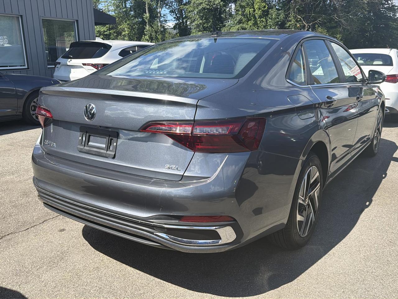Volkswagen Jetta SEL Auto 2024