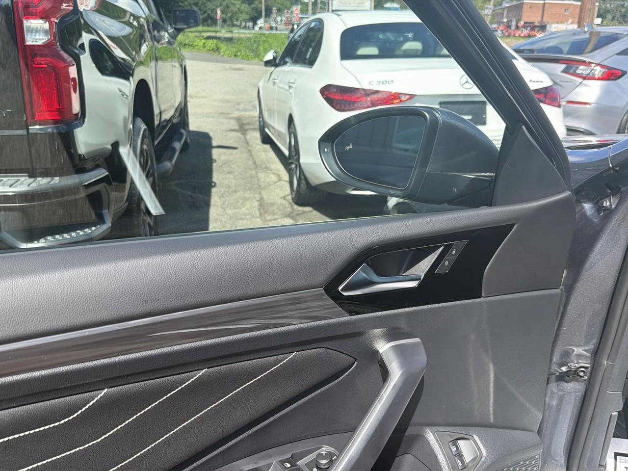Volkswagen Jetta SEL Auto 2024