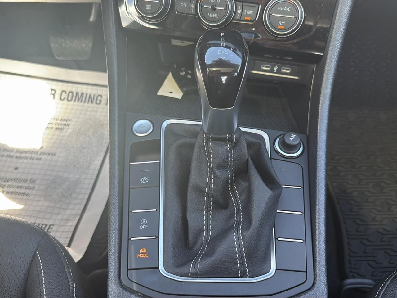 Volkswagen Jetta SEL Auto 2024