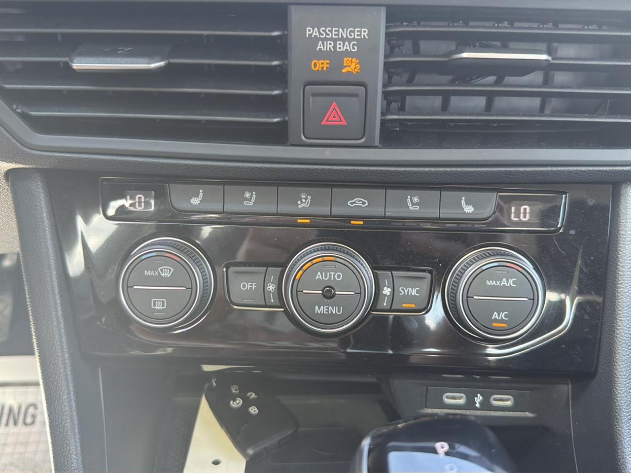 Volkswagen Jetta SEL Auto 2024