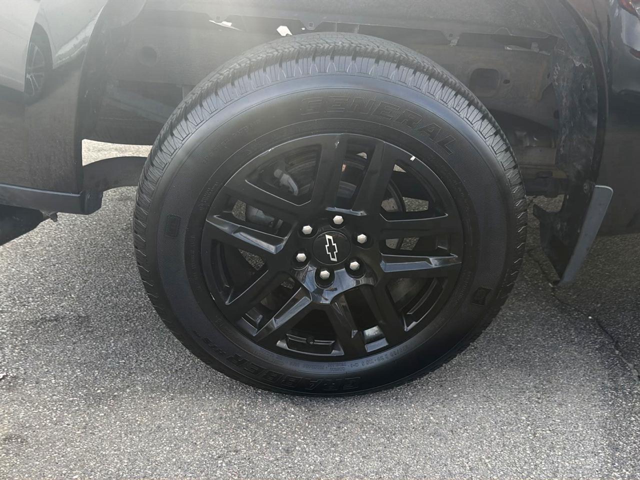 Chevrolet Silverado 1500 4WD Crew Cab 147" Custom 2021