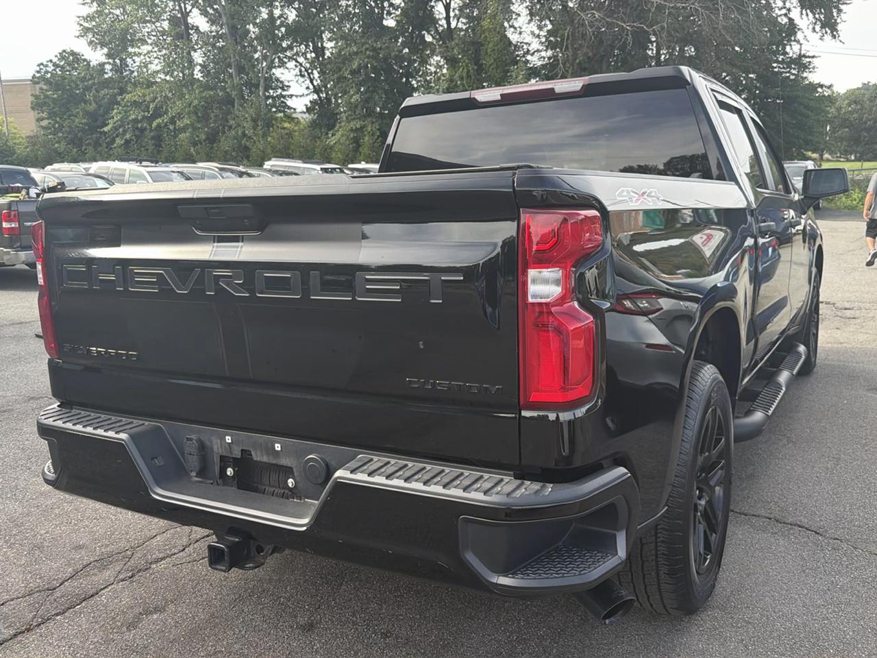Chevrolet Silverado 1500 4WD Crew Cab 147" Custom 2021
