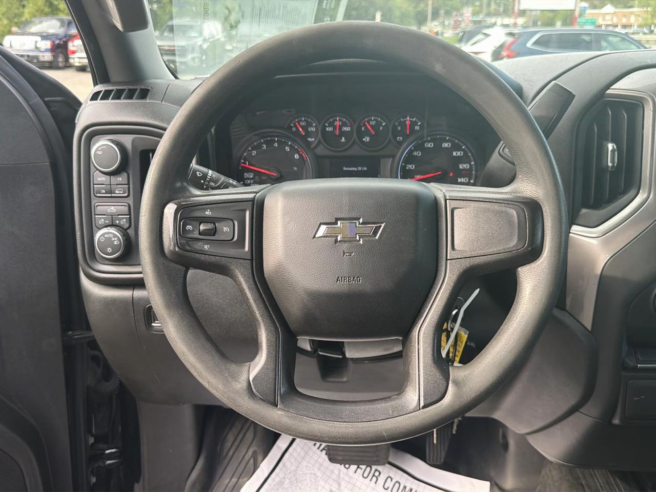 Chevrolet Silverado 1500 4WD Crew Cab 147" Custom 2021
