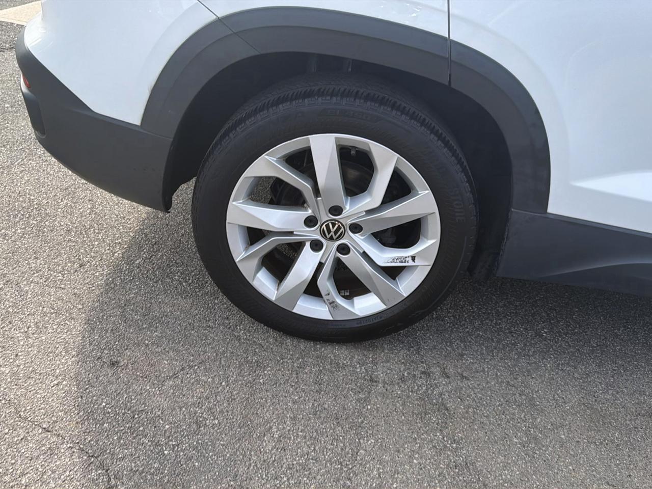 Volkswagen Taos S 4MOTION *Ltd Avail* 2023