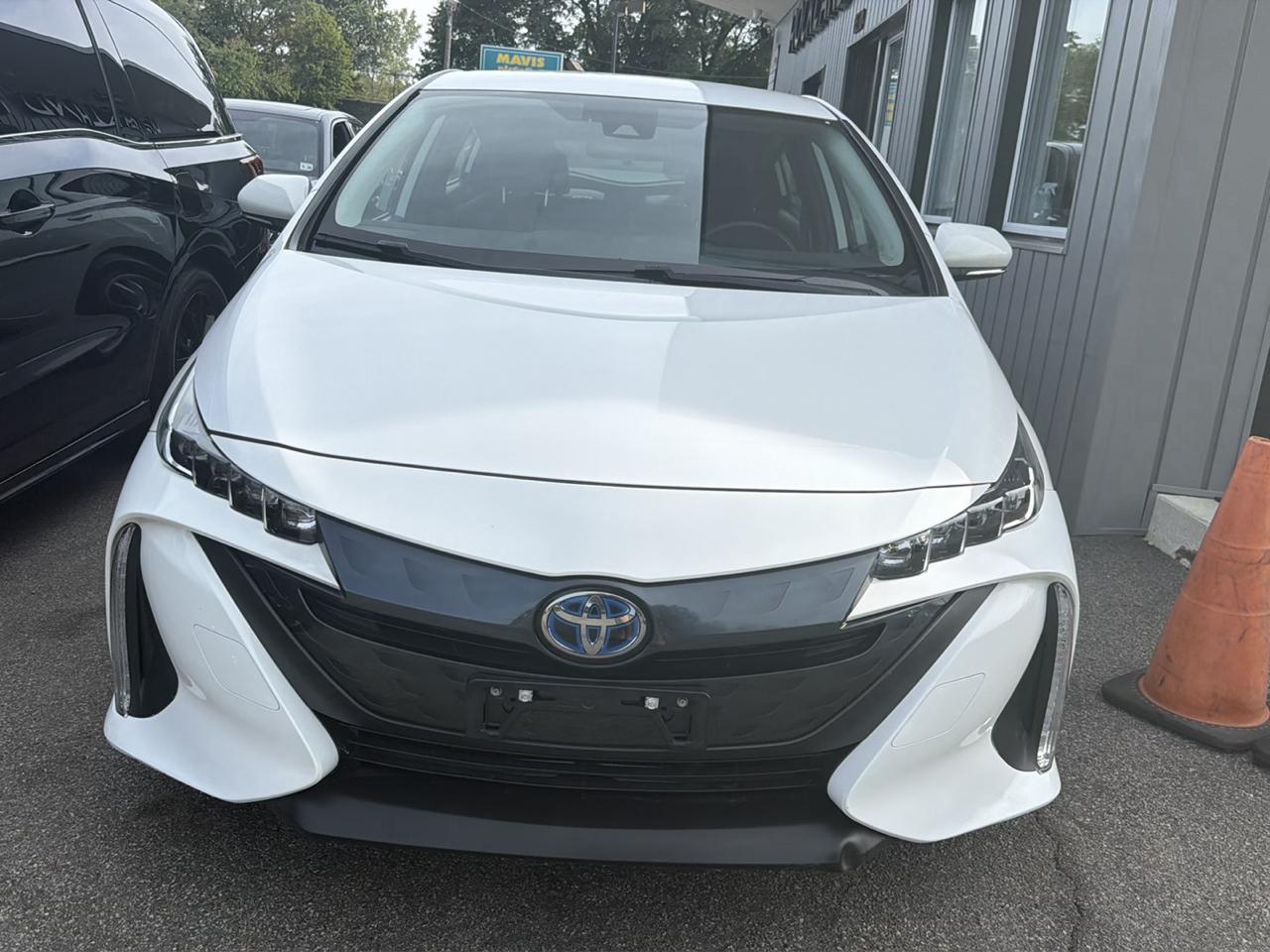 Toyota Prius Prime Limited (Natl) 2021