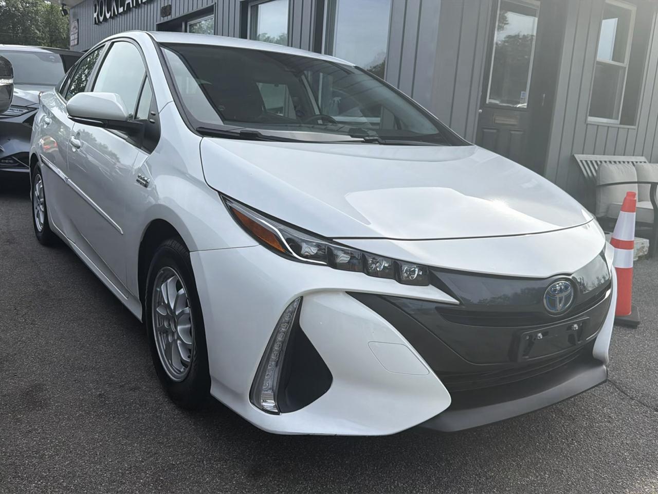 Toyota Prius Prime Limited (Natl) 2021