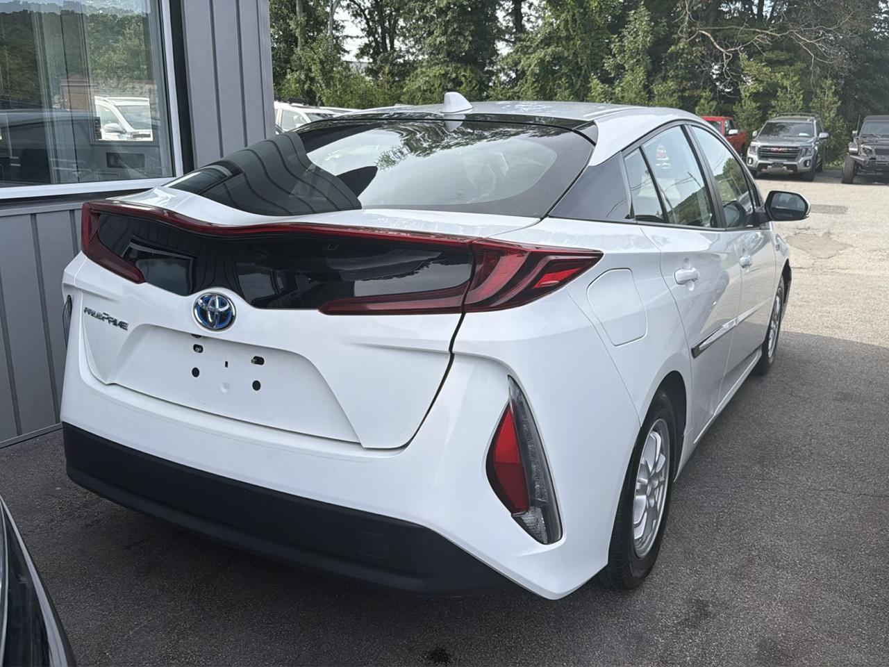Toyota Prius Prime Limited (Natl) 2021
