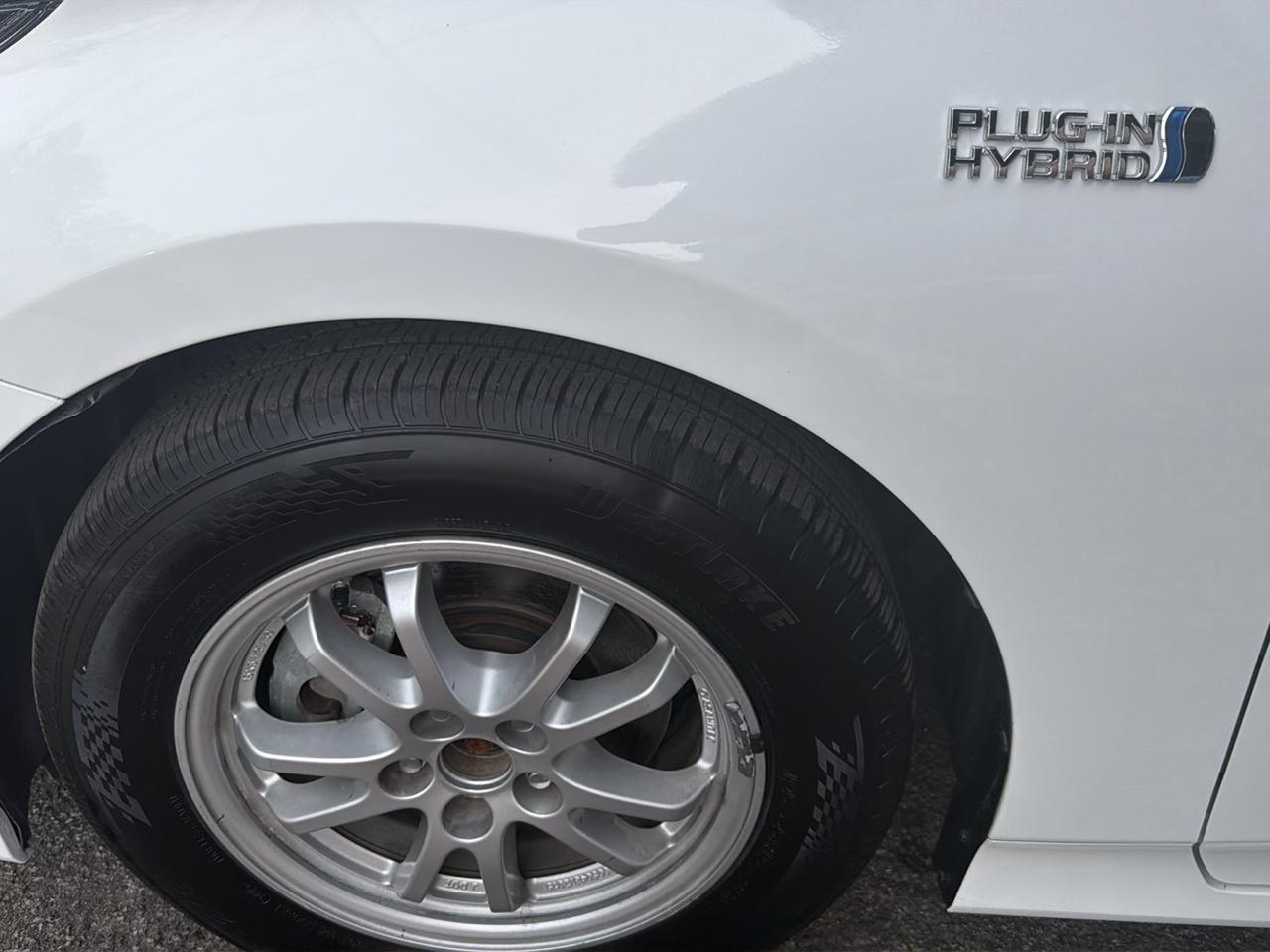 Toyota Prius Prime Limited (Natl) 2021