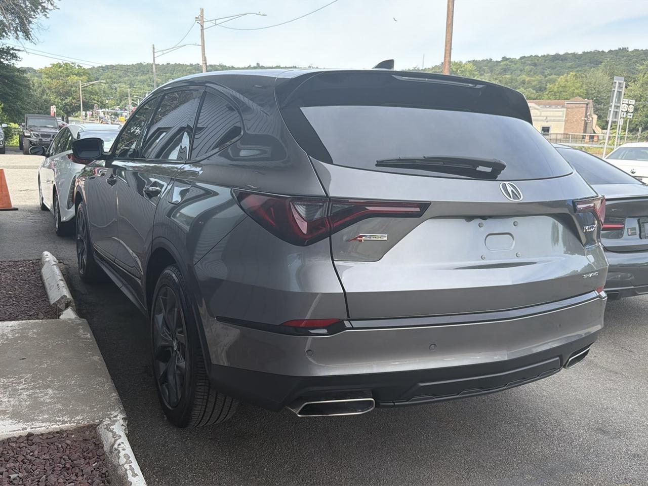 Acura MDX SH-AWD w/A-Spec Package 2023