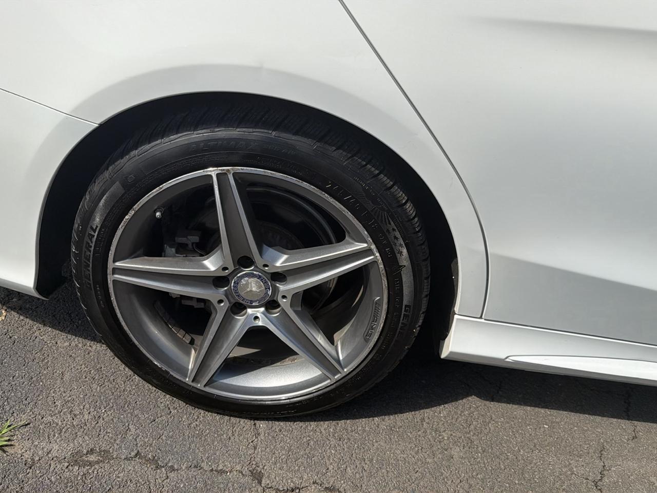Mercedes-Benz C-Class 4dr Sdn C 300 4MATIC 2015