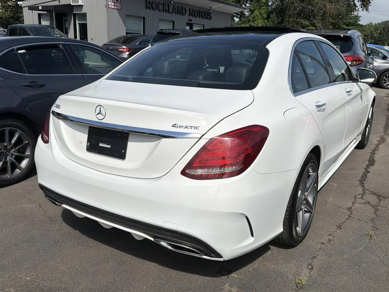Mercedes-Benz C-Class 4dr Sdn C 300 4MATIC 2015