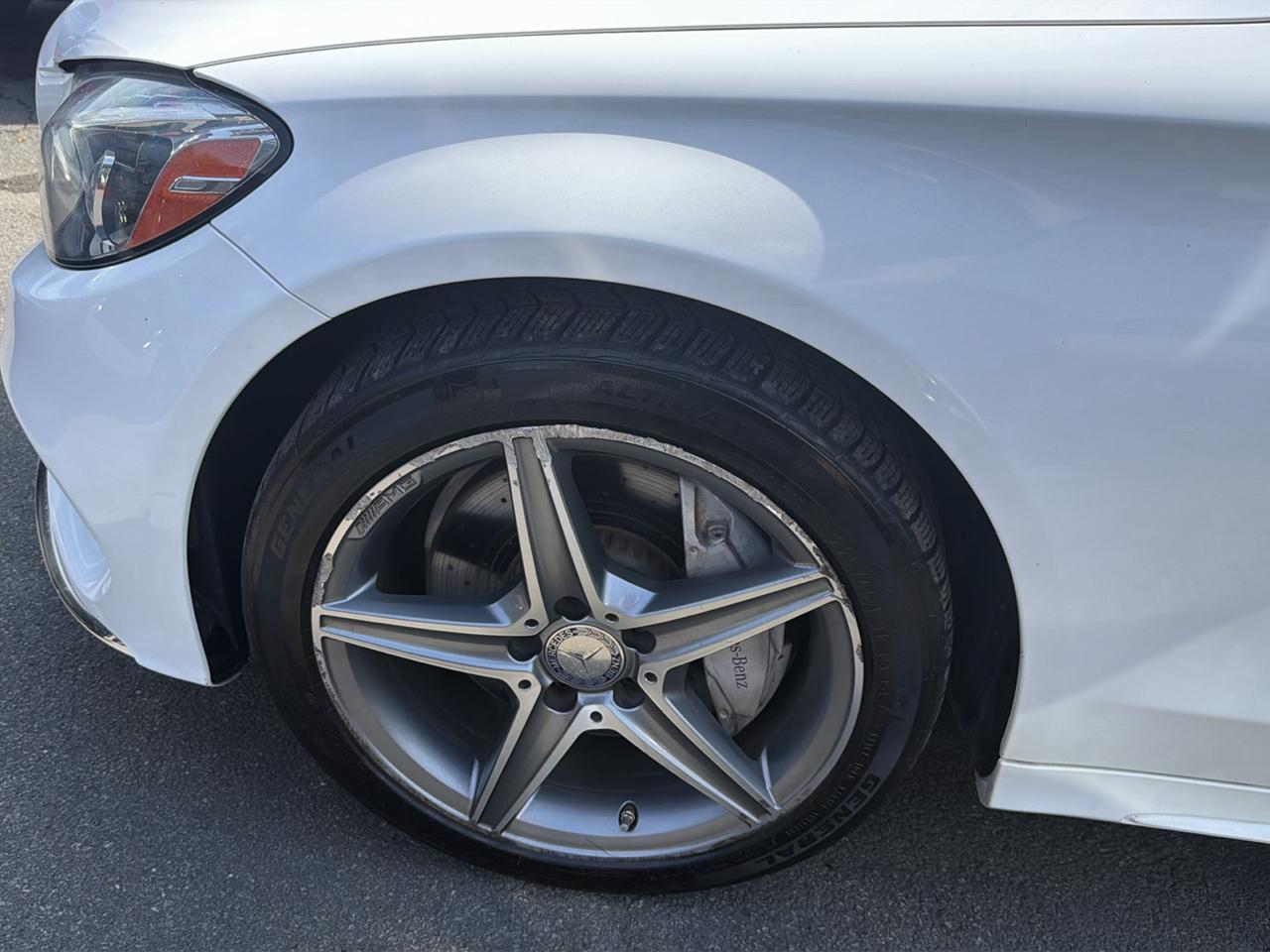 Mercedes-Benz C-Class 4dr Sdn C 300 4MATIC 2015