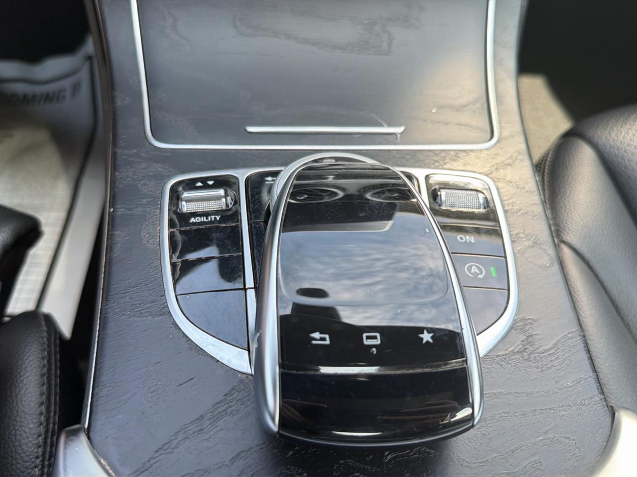 Mercedes-Benz C-Class 4dr Sdn C 300 4MATIC 2015