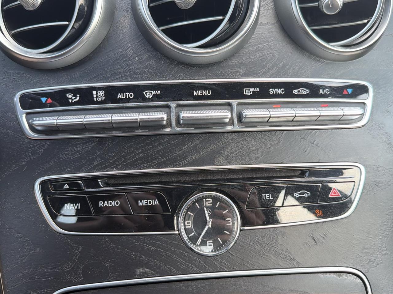 Mercedes-Benz C-Class 4dr Sdn C 300 4MATIC 2015
