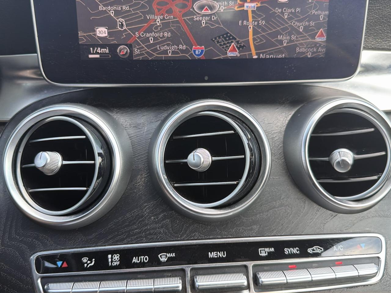 Mercedes-Benz C-Class 4dr Sdn C 300 4MATIC 2015