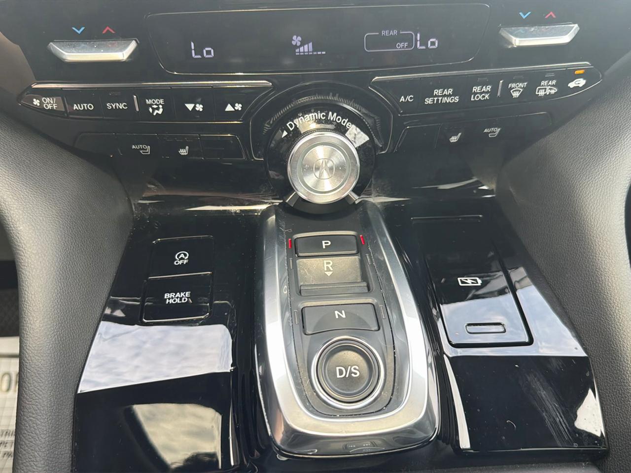Acura MDX SH-AWD 2024