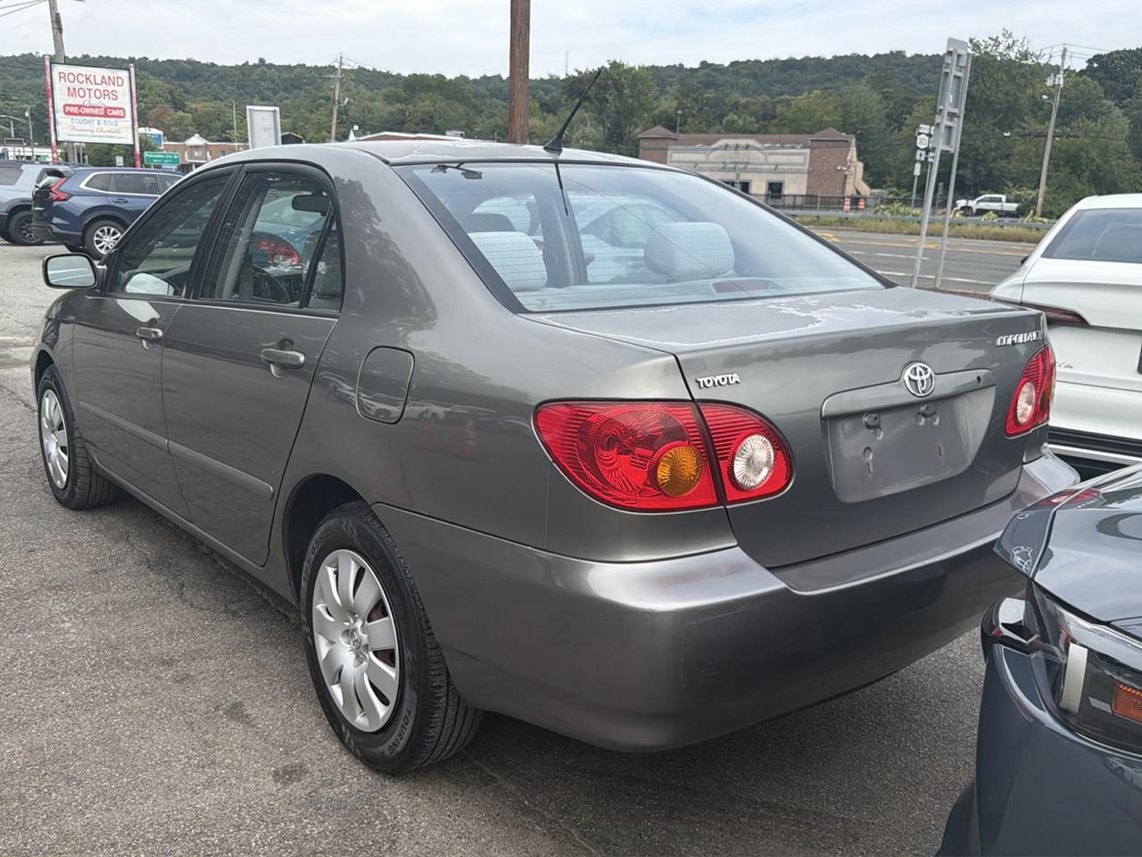 Toyota Corolla 4dr Sdn CE Auto (Natl) 2004