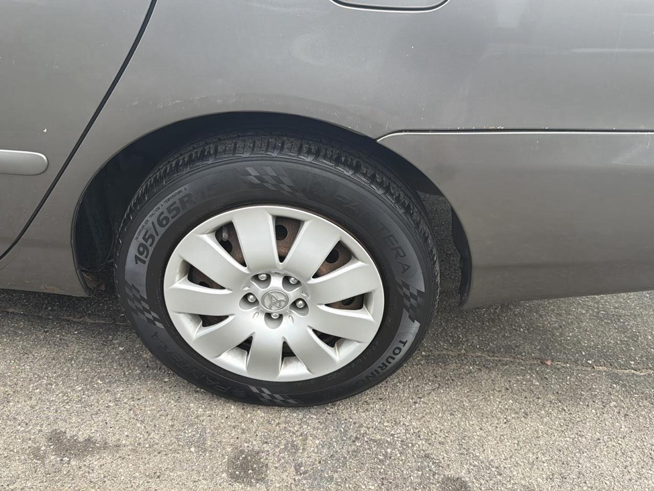 Toyota Corolla 4dr Sdn CE Auto (Natl) 2004