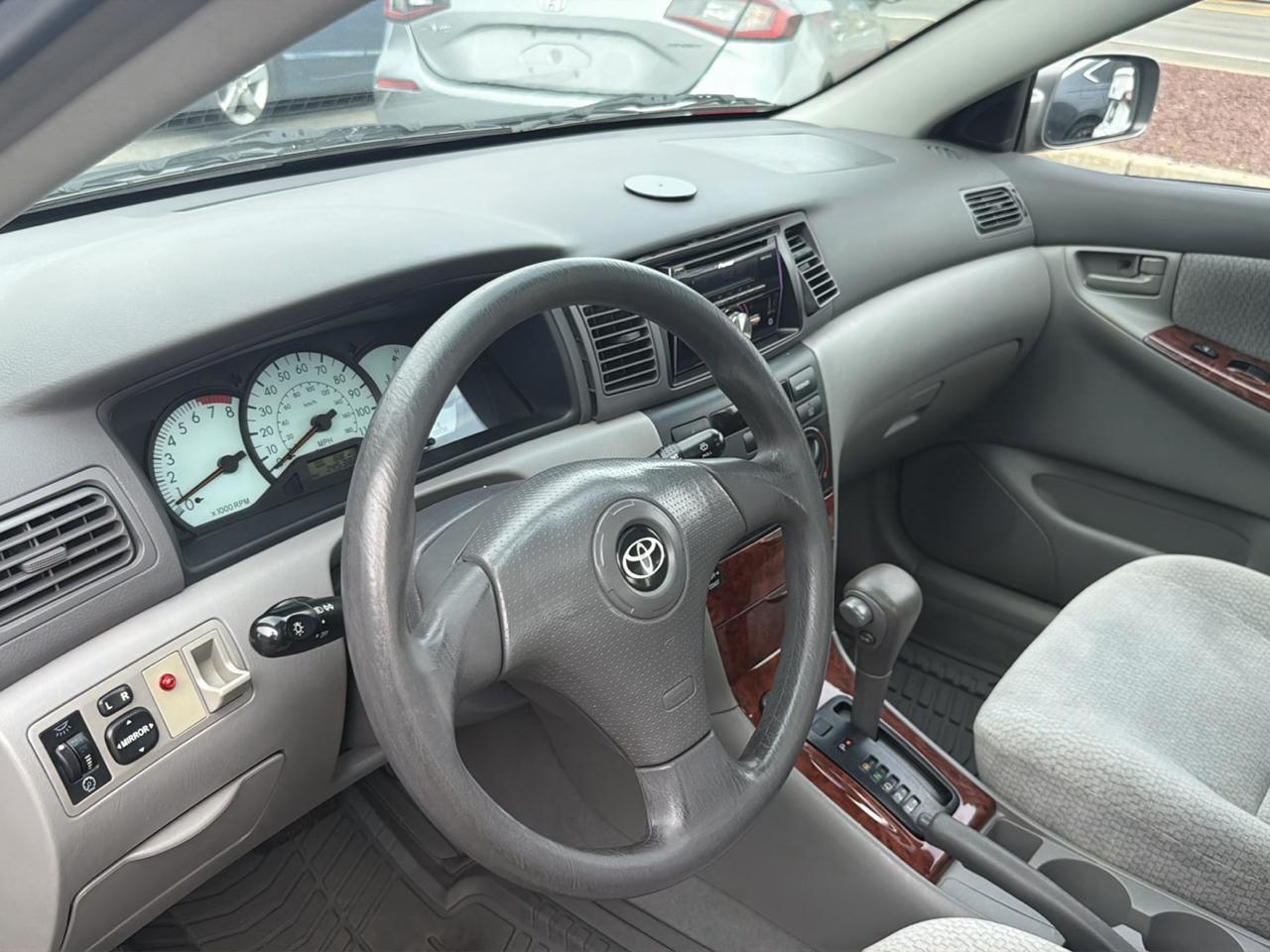 Toyota Corolla 4dr Sdn CE Auto (Natl) 2004