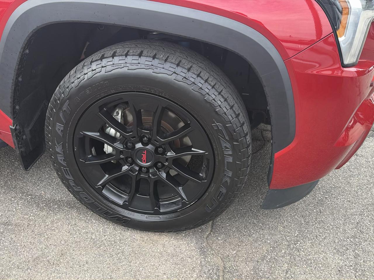 Toyota Sequoia Capstone 4WD (Natl) 2024
