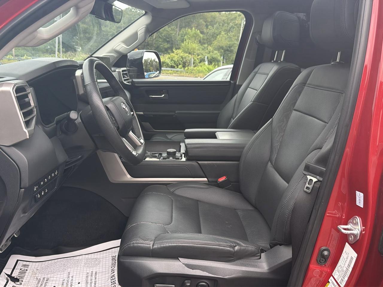 Toyota Sequoia Capstone 4WD (Natl) 2024