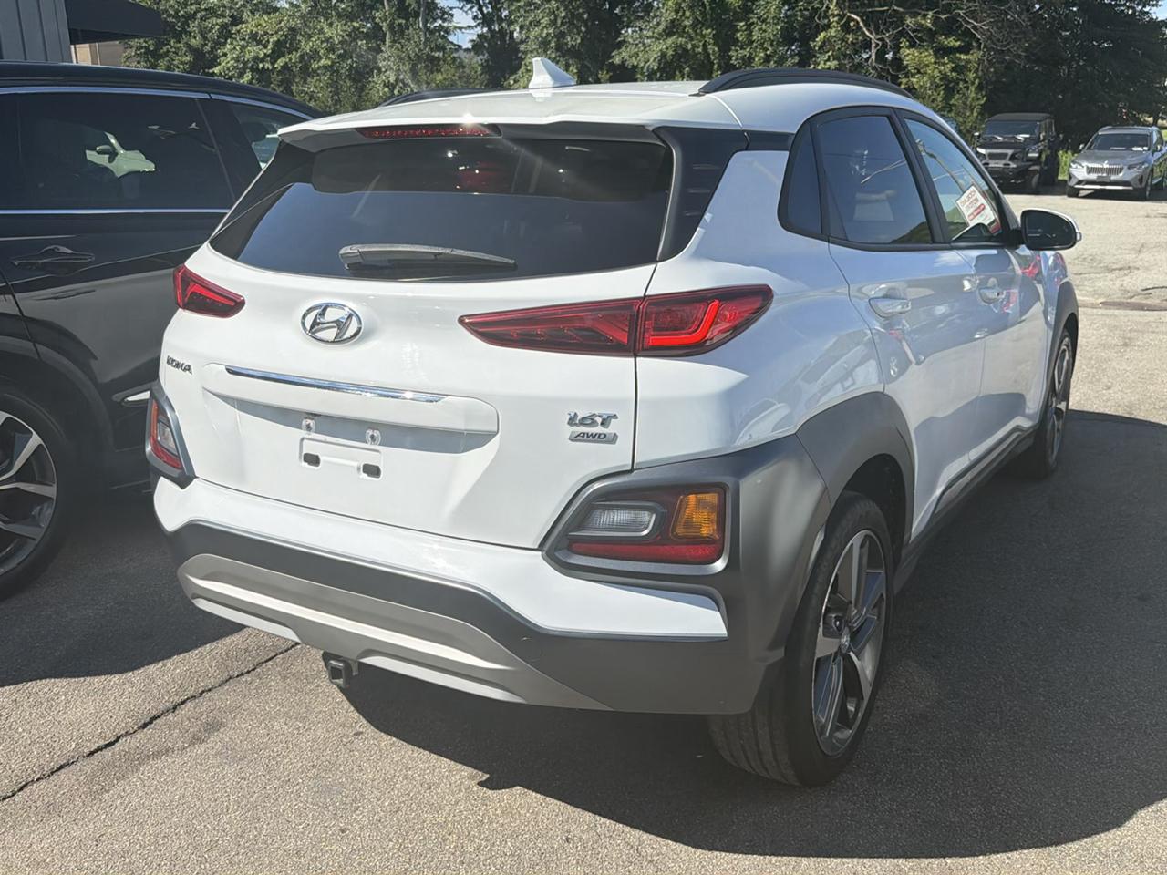 Hyundai Kona Limited DCT AWD 2021