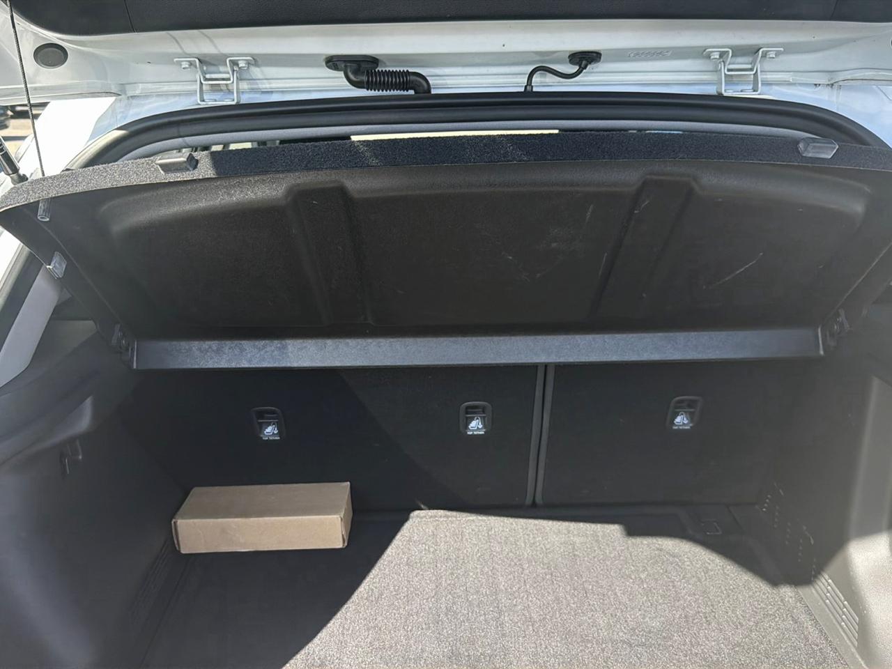 Hyundai Kona Limited DCT AWD 2021