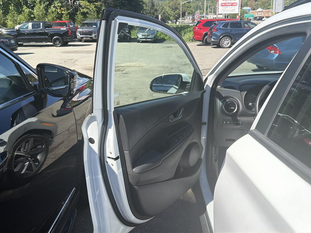 Hyundai Kona Limited DCT AWD 2021