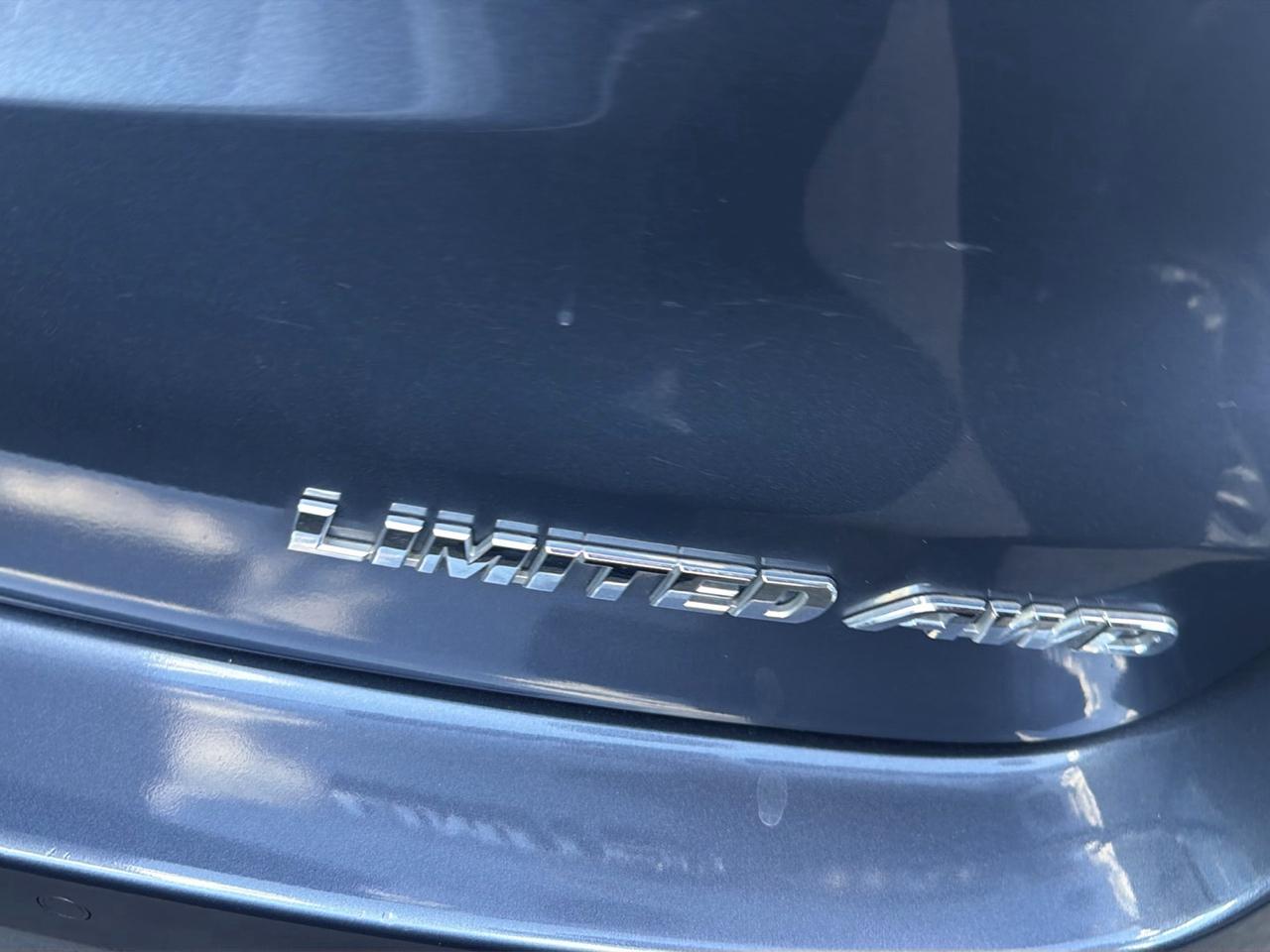 Toyota Highlander Limited V6 AWD (Natl) 2017