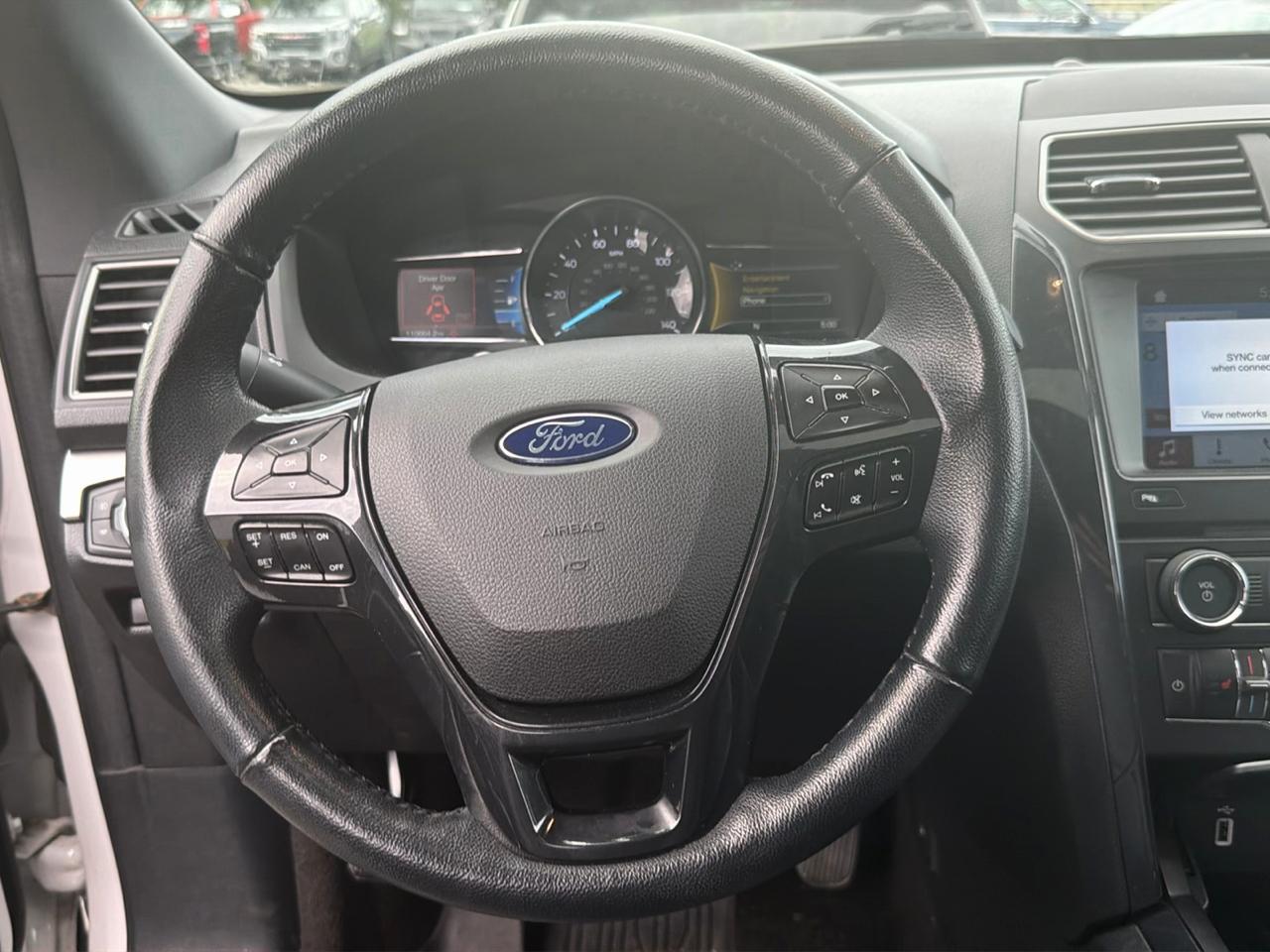 Ford Explorer XLT 4WD 2018