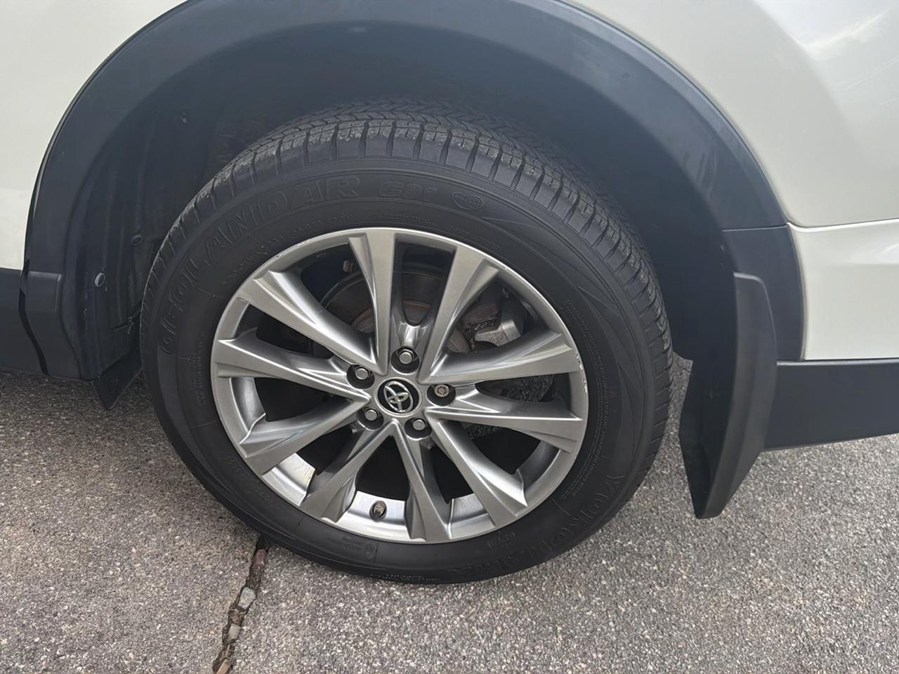 Toyota RAV4 AWD 4dr Limited (Natl) 2016