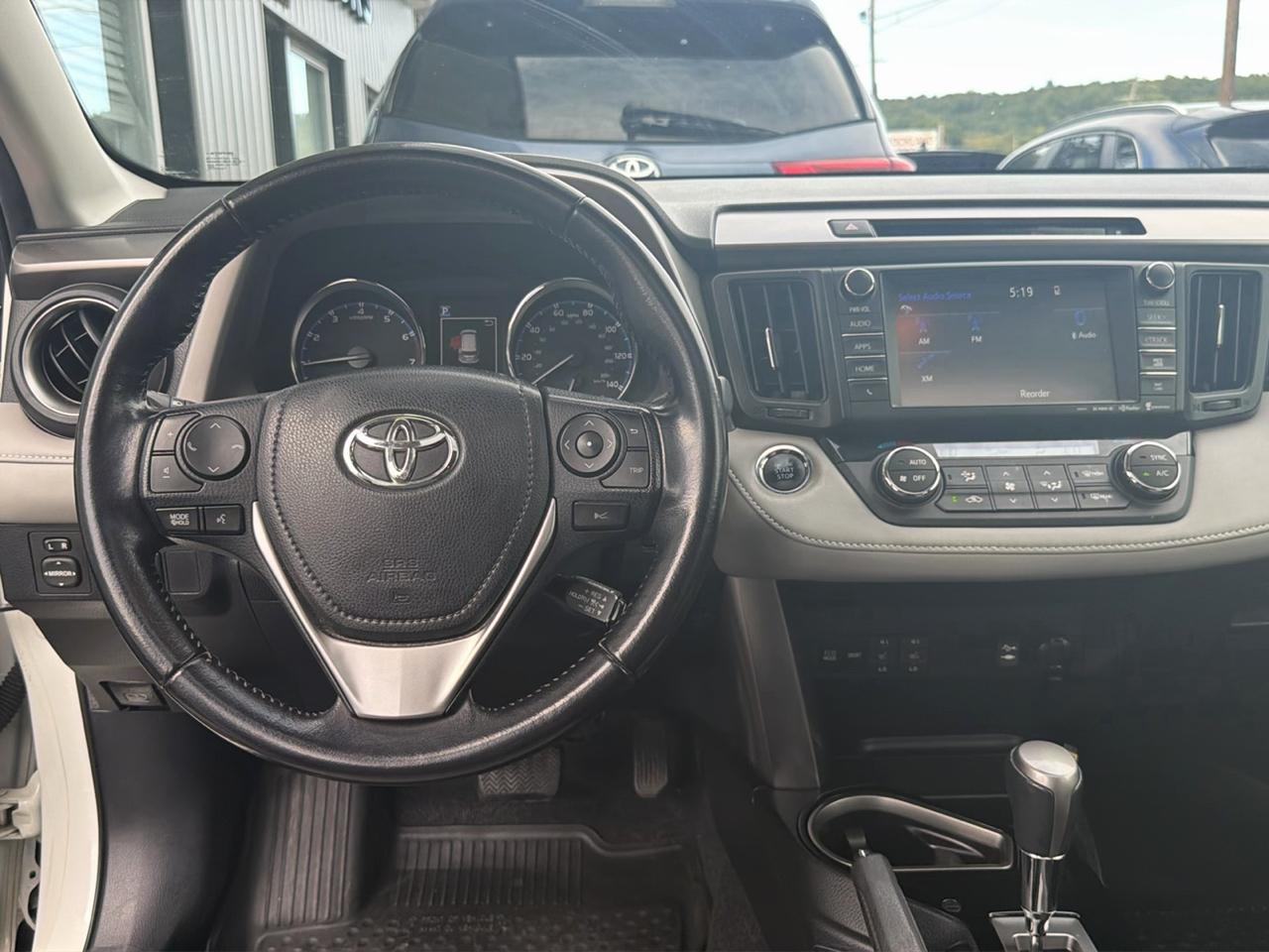 Toyota RAV4 AWD 4dr Limited (Natl) 2016