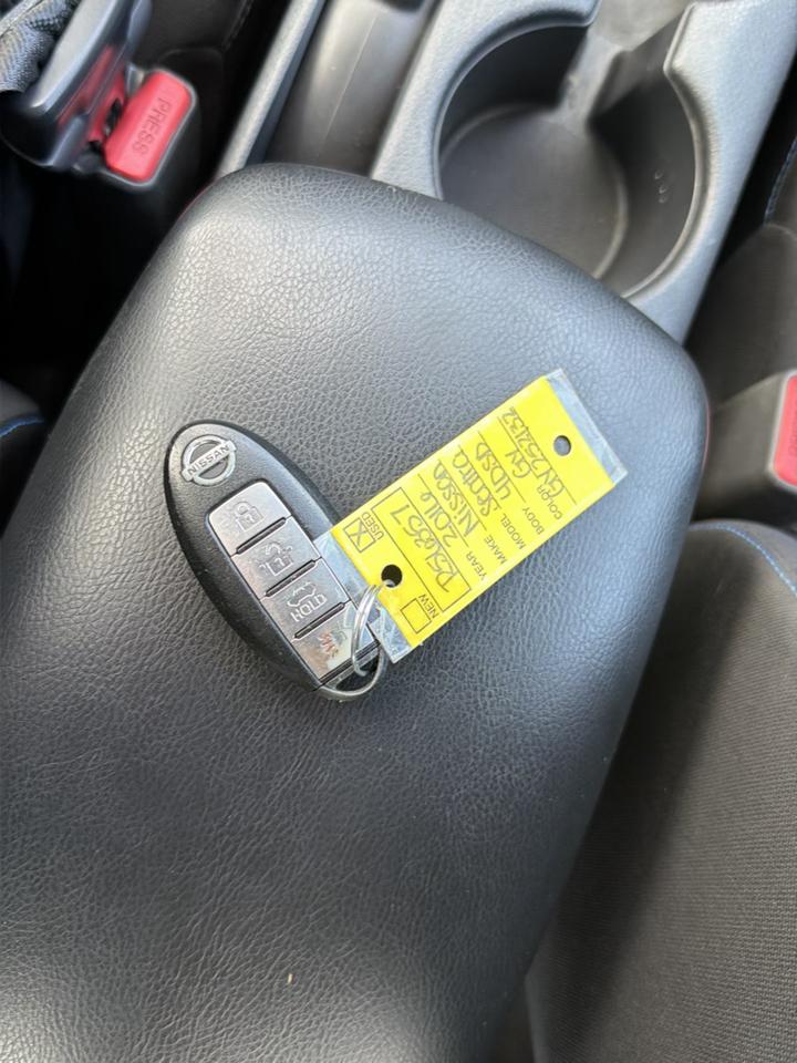 Nissan Sentra 4dr Sdn I4 CVT SR 2016