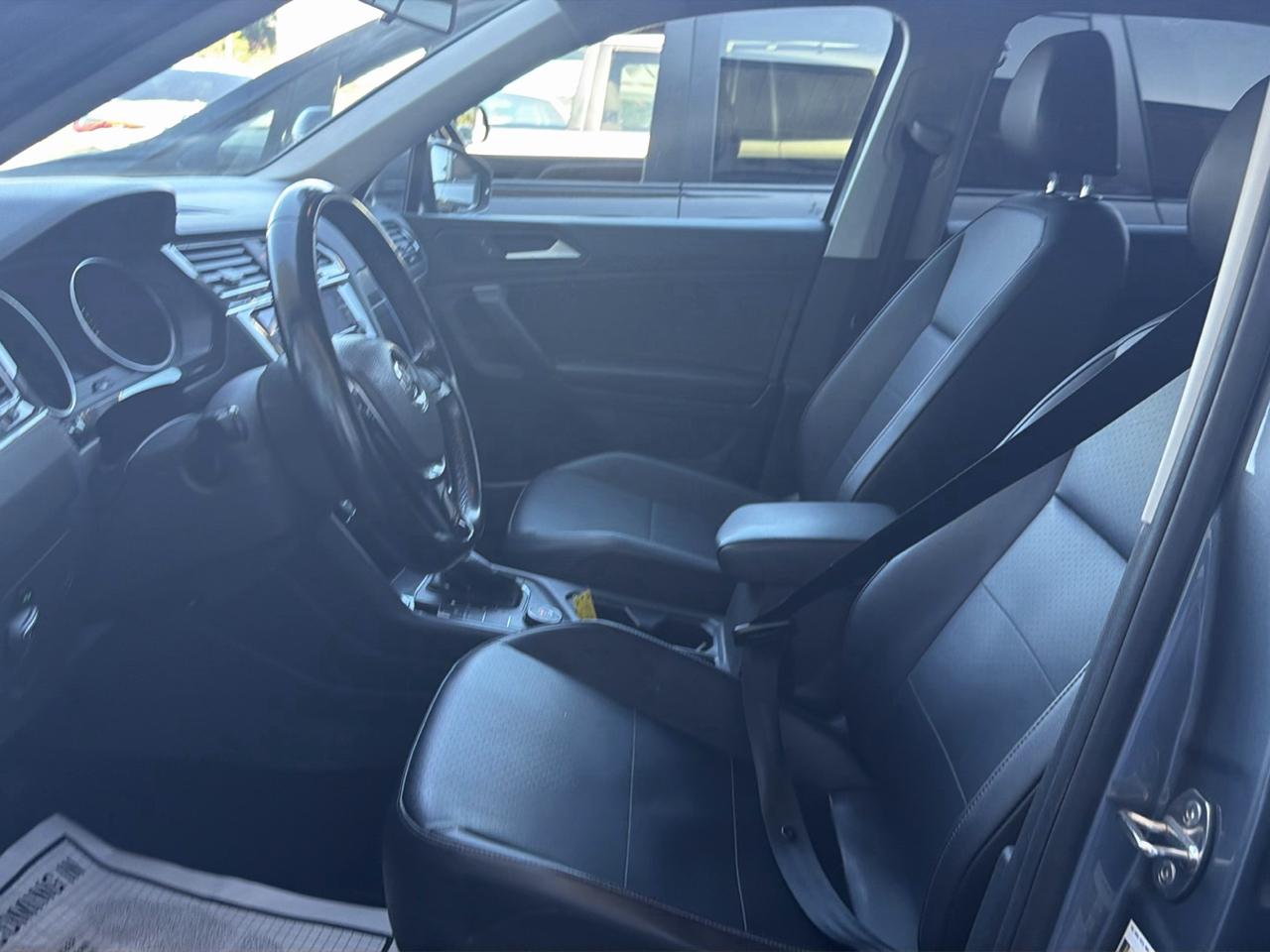 Volkswagen Tiguan 2.0T SEL R-Line Black 4MOTION 2019
