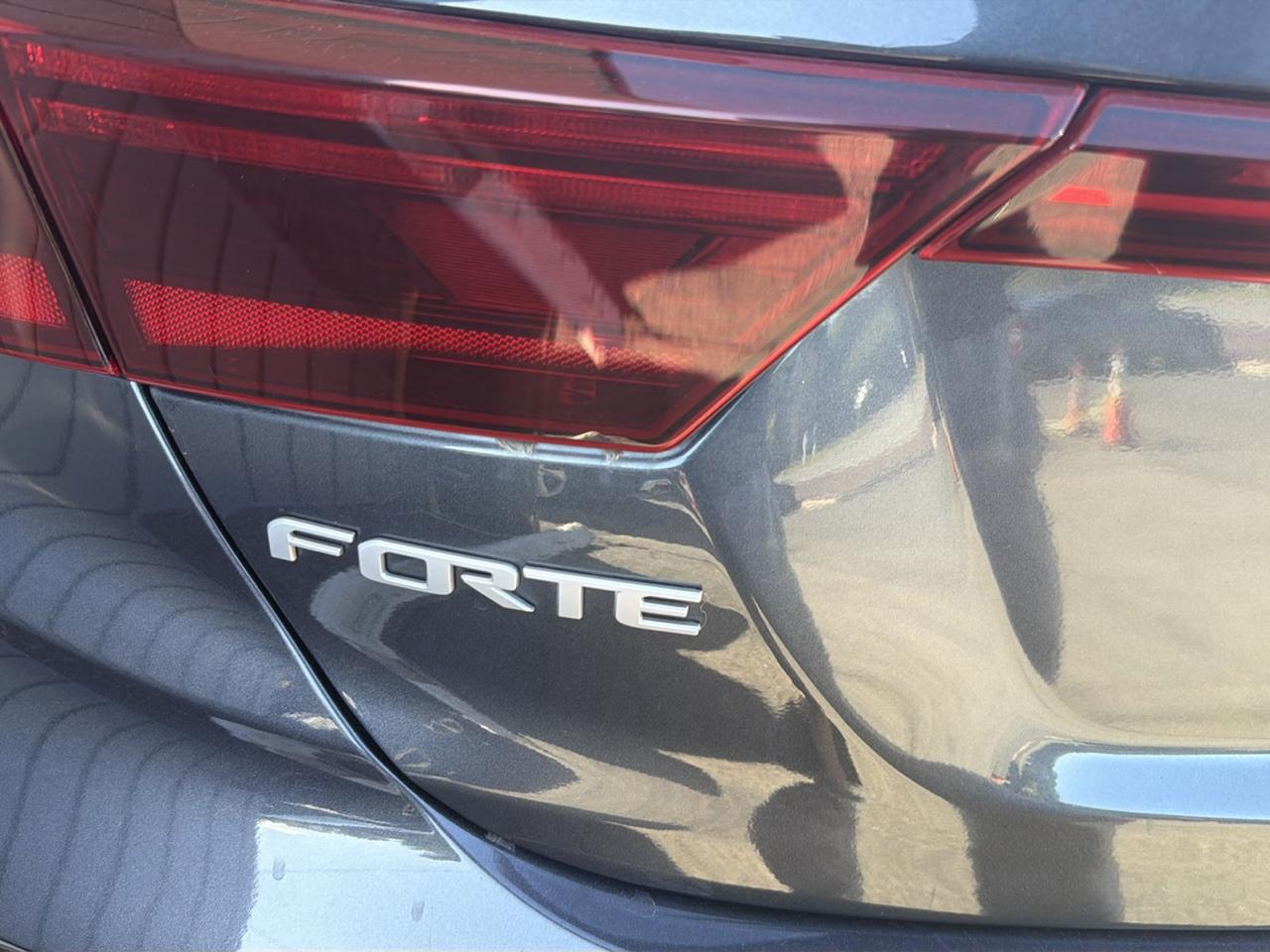 Kia Forte LXS IVT 2023