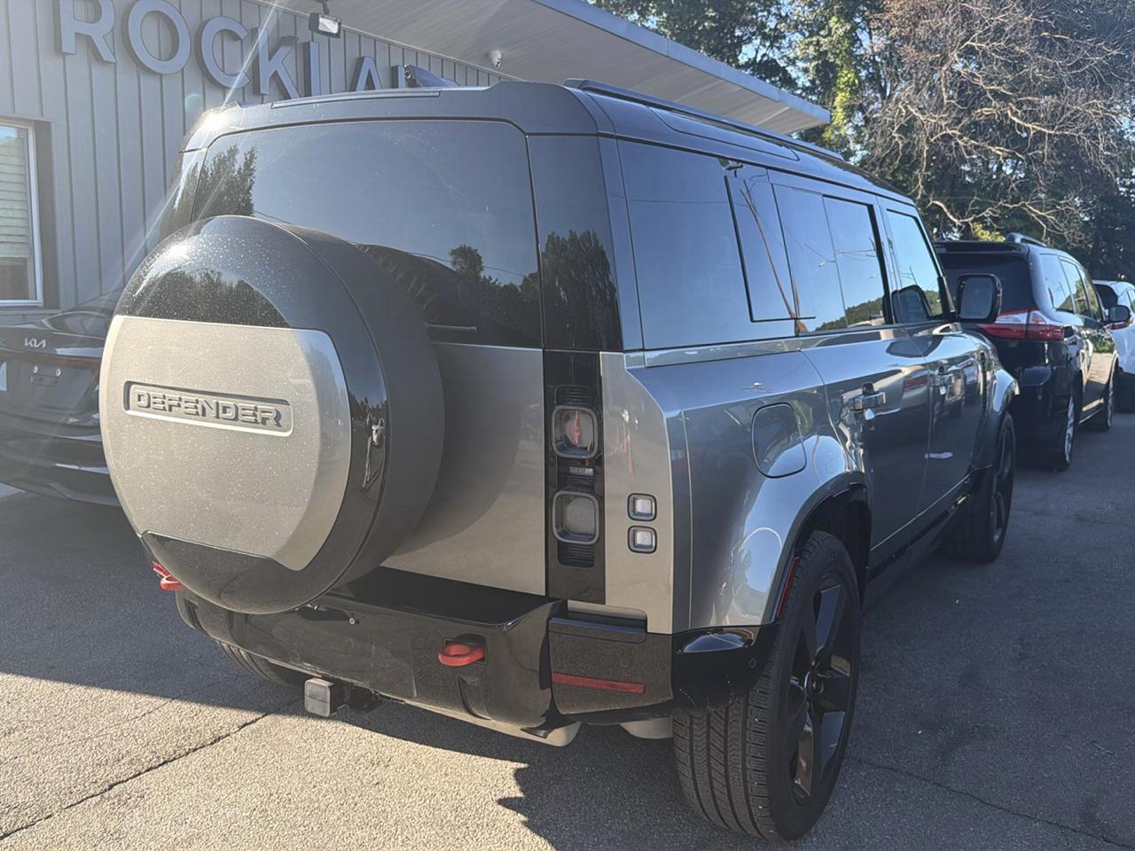 Land Rover Defender 110 P400 X 2025