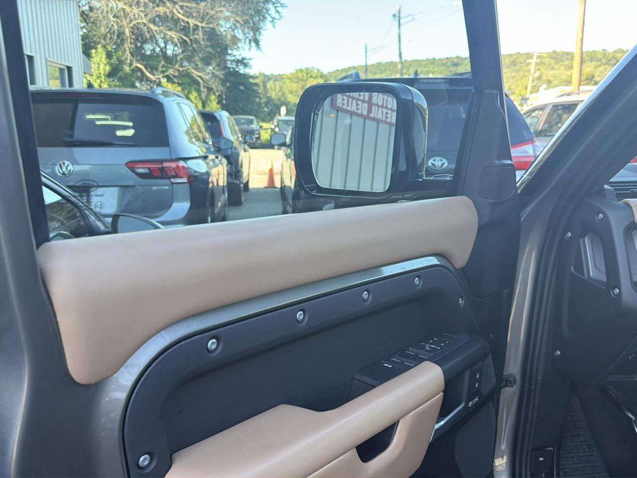 Land Rover Defender 110 P400 X 2025