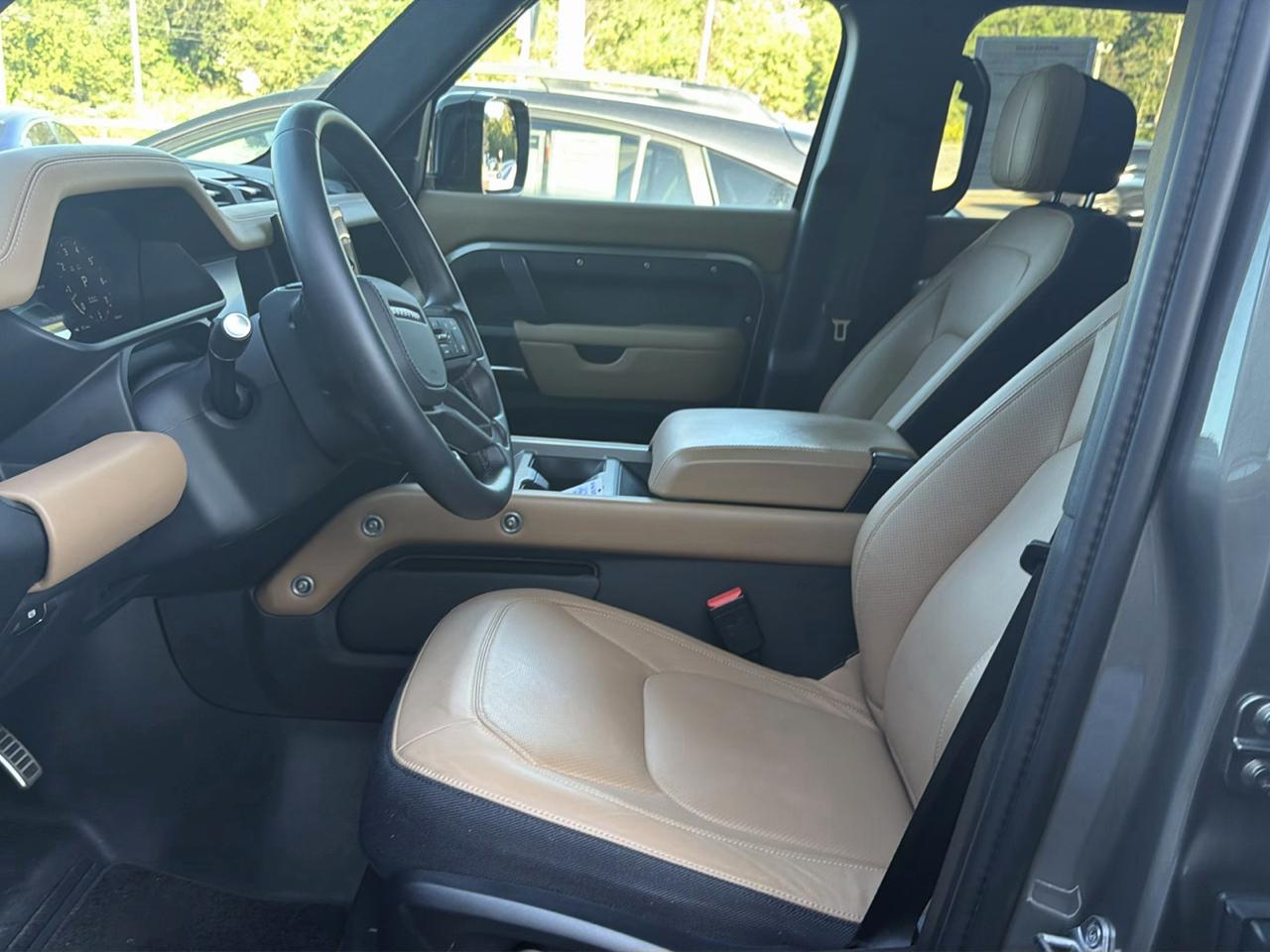 Land Rover Defender 110 P400 X 2025