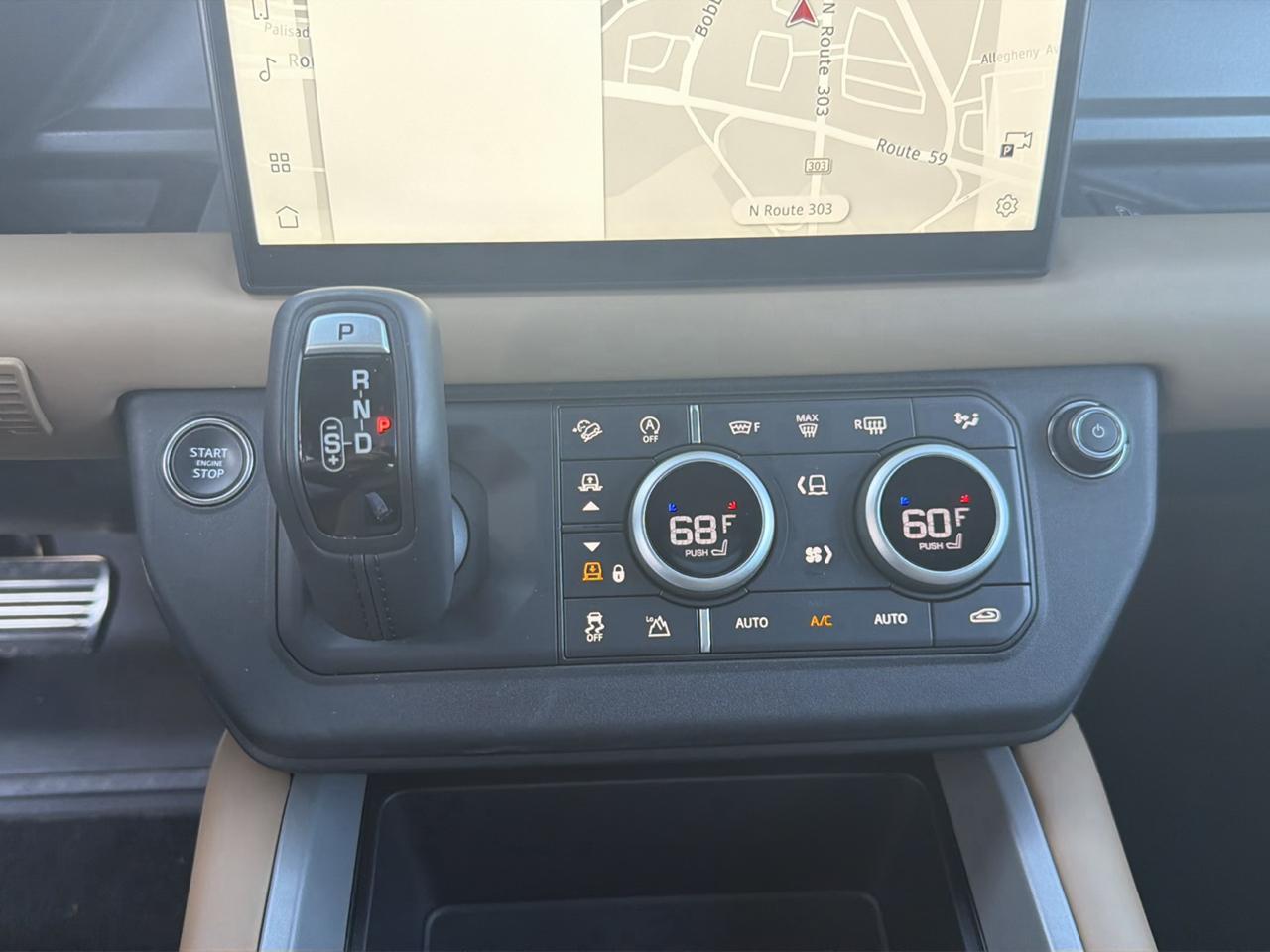 Land Rover Defender 110 P400 X 2025