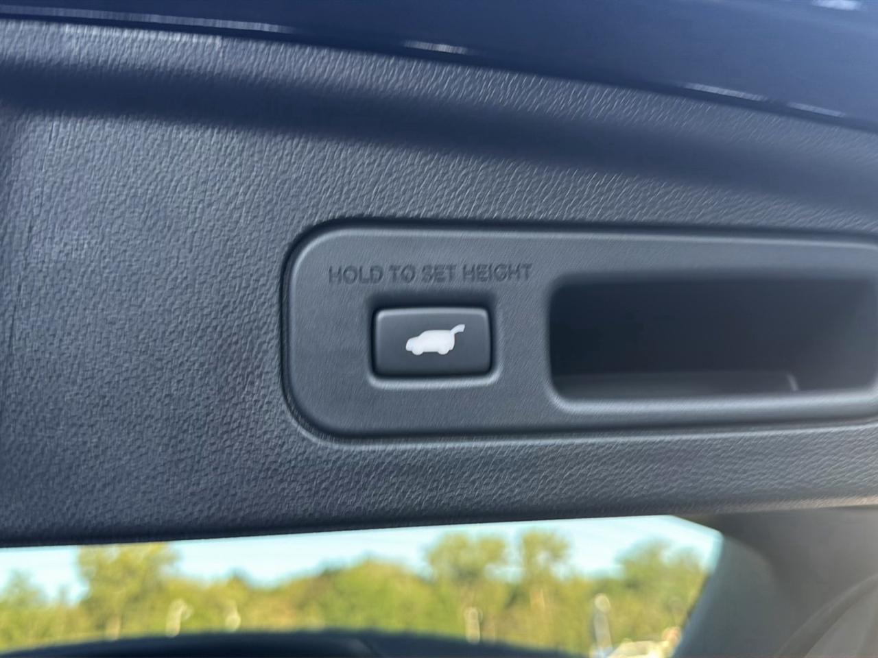 Acura MDX SH-AWD w/Technology Package 2025