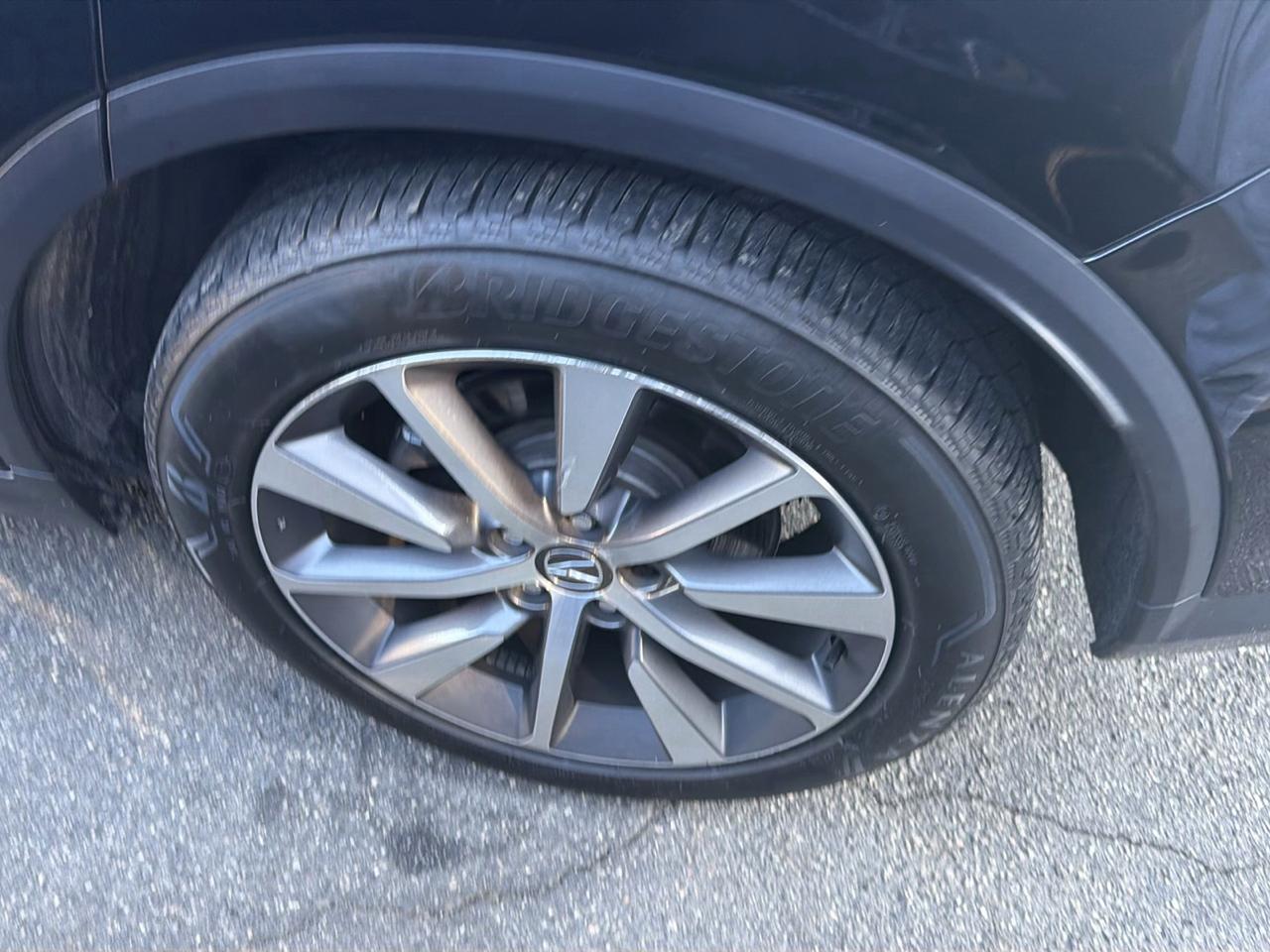 Acura MDX SH-AWD w/Technology Package 2025